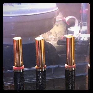 Bundle of Lipsence. Brand New